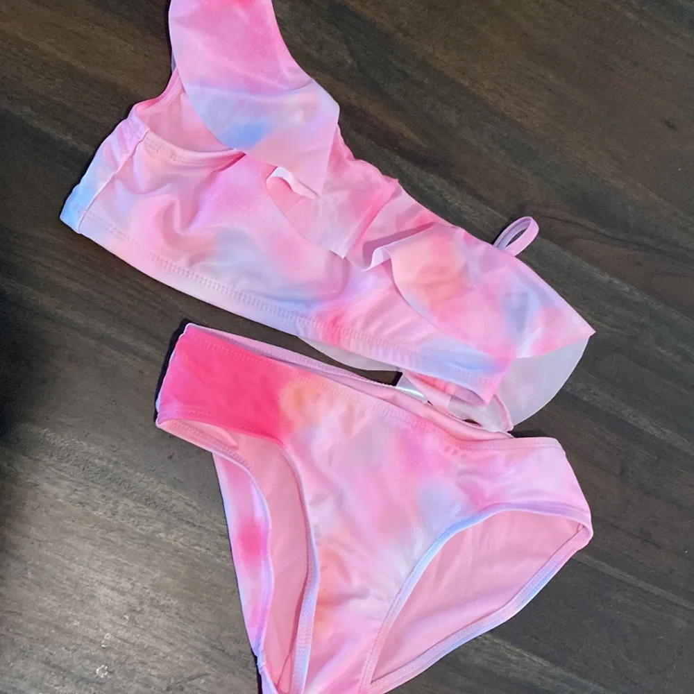 New! Tie-Dye Ruffle Asymmetrical Bikini Swim Set |Size Medium 10